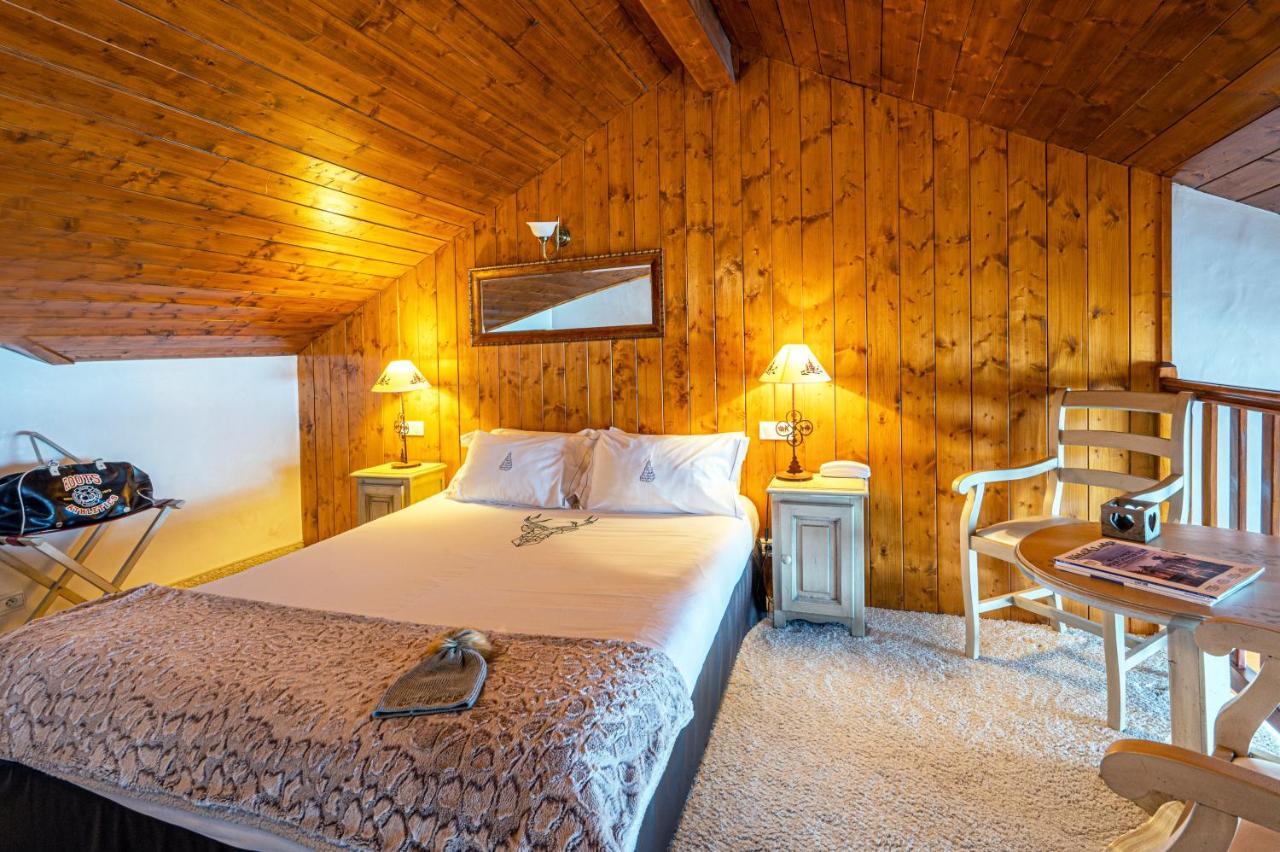 Hotel Les Campanules By Les Etincelles ティニュ エクステリア 写真