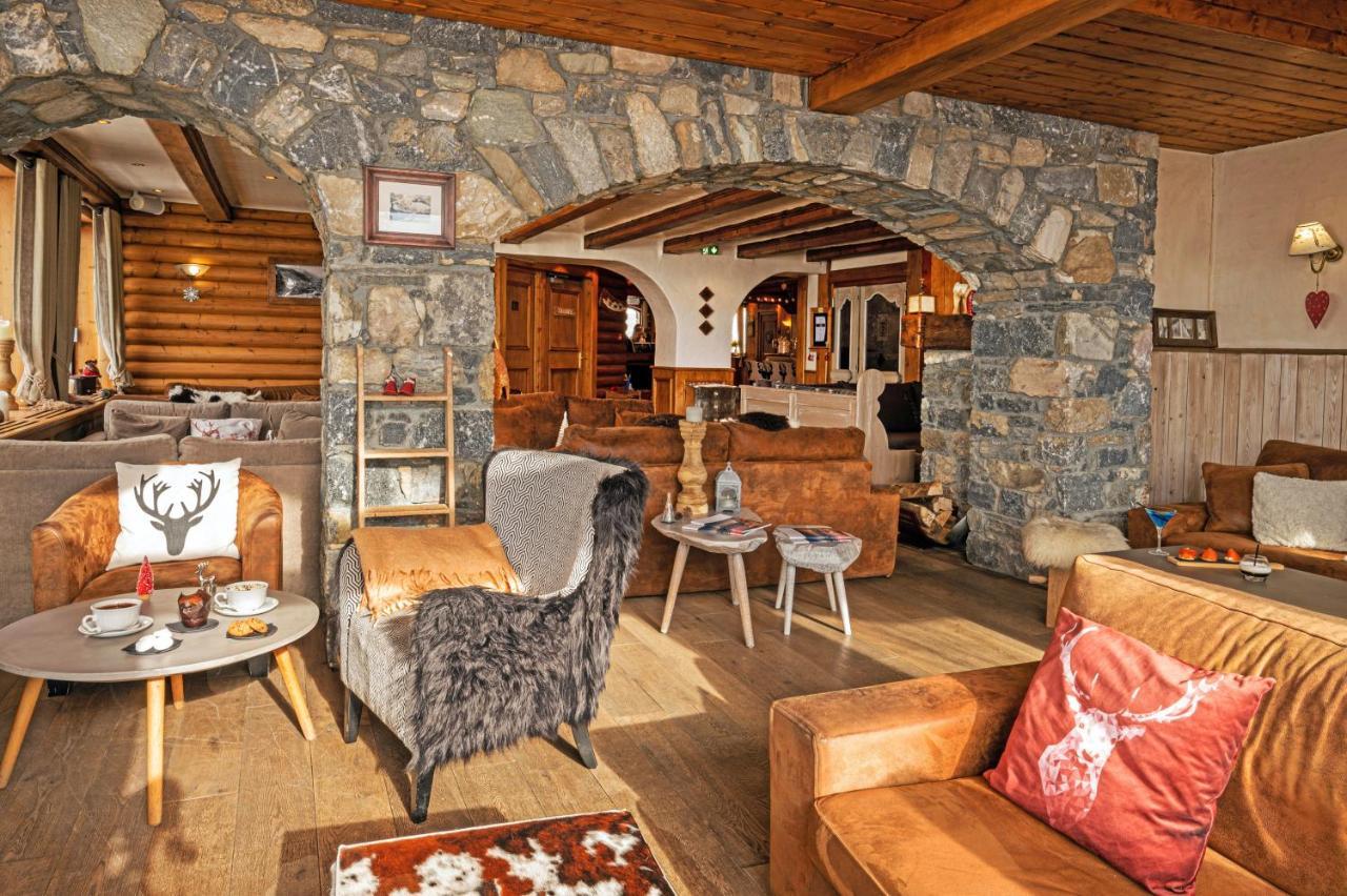 Hotel Les Campanules By Les Etincelles ティニュ エクステリア 写真